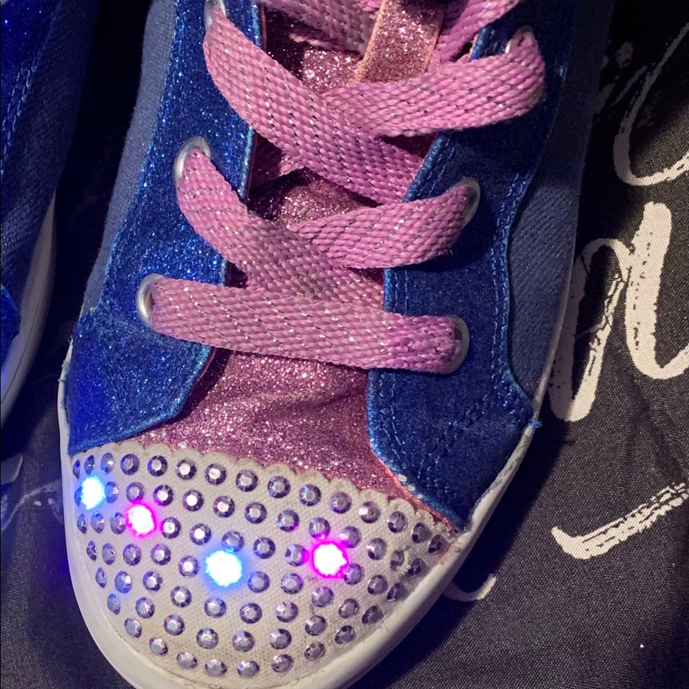 Twinkle toes